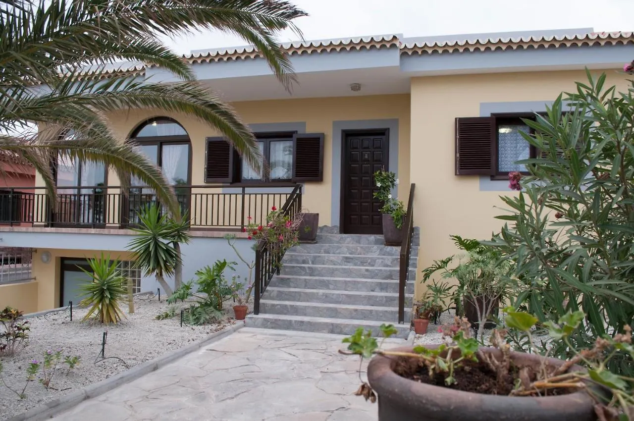Vivienda Vacacional Tinizara Arona  0*, Arona (Tenerife) İspanya