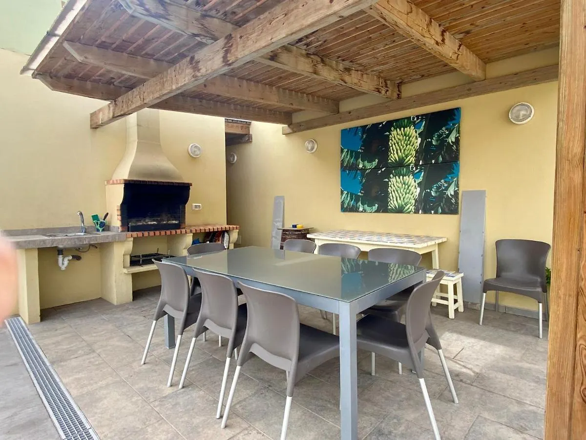 Vivienda Vacacional Tinizara Arona  Villa
